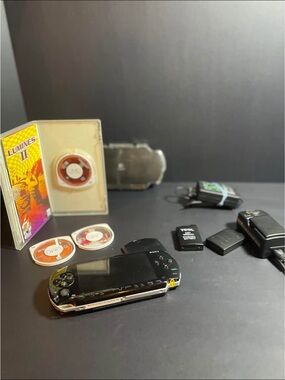 Sony PlayStation PSP-1001 With 3 Games, JB Pandora Battery And Case